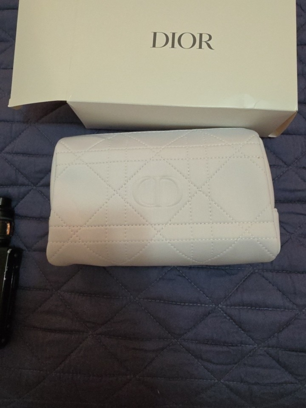 Dior Beauty White Quilted Cosmetic Pouch Bag With Zipper NWT 7x2x2
